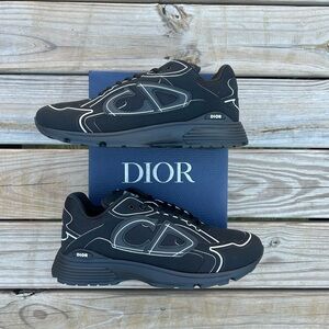 Dior Men's Black Sneakers B30s